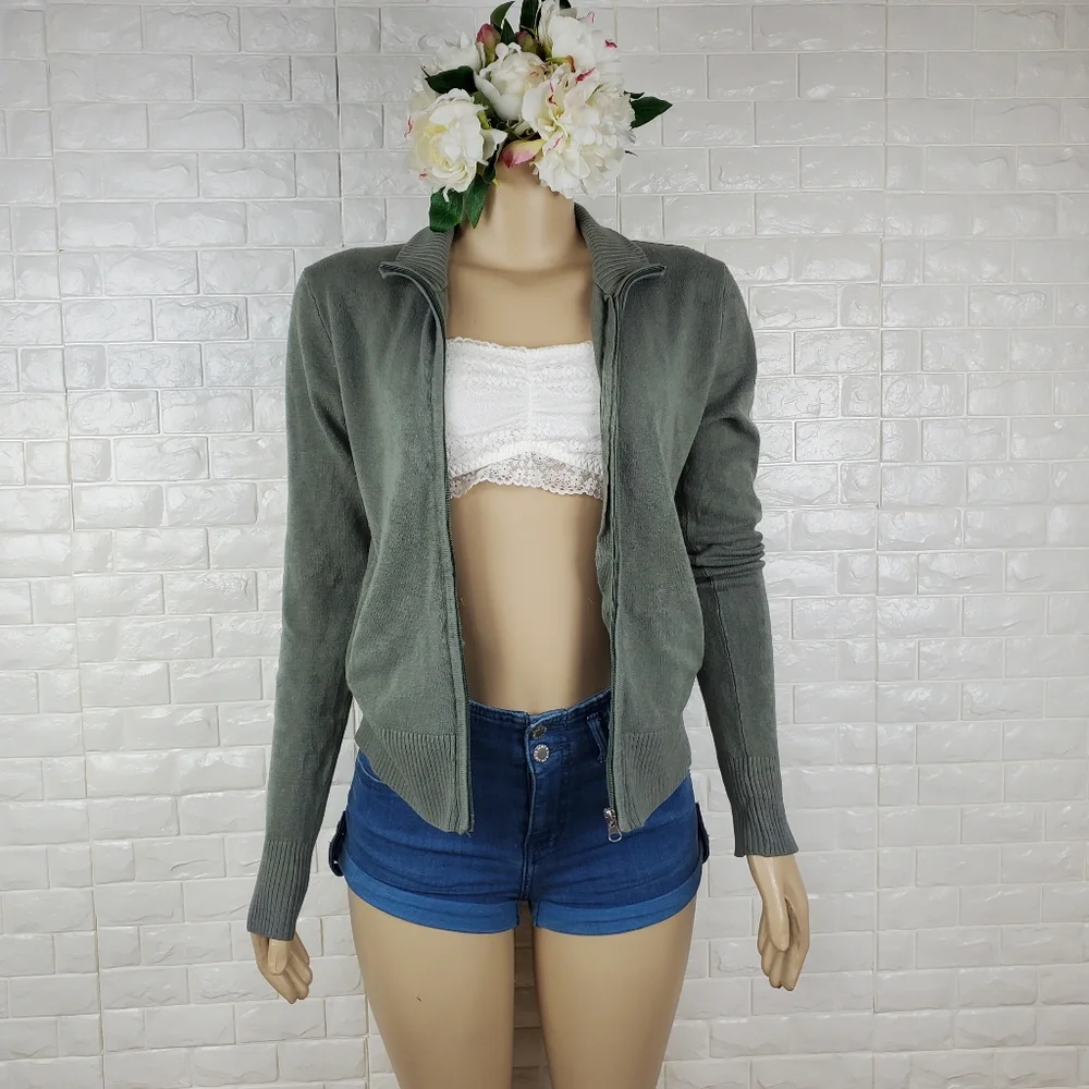 large junior army green full zip sweater - Picture 2 of 7
